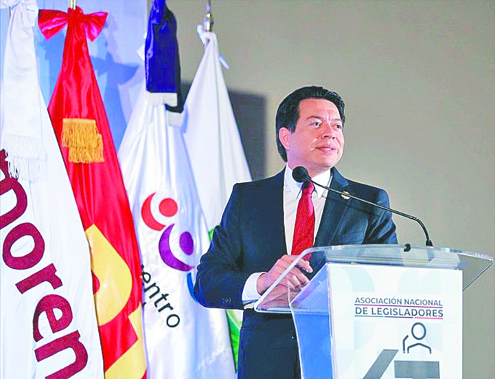 Con iniciativa de AMLO, podrán acusar de traición a Ejecutivo