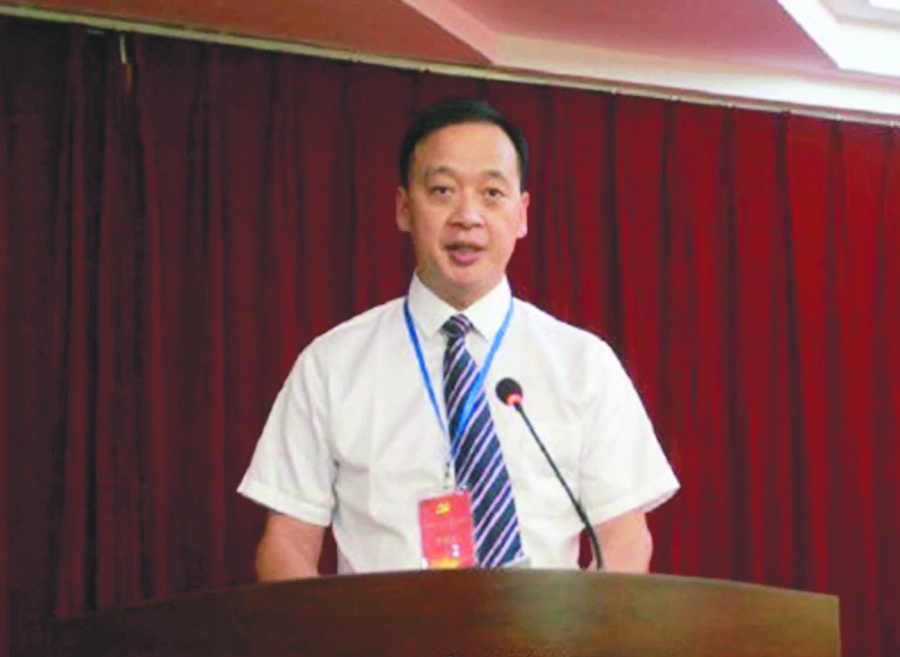 Fallece director de hospital de Wuhan