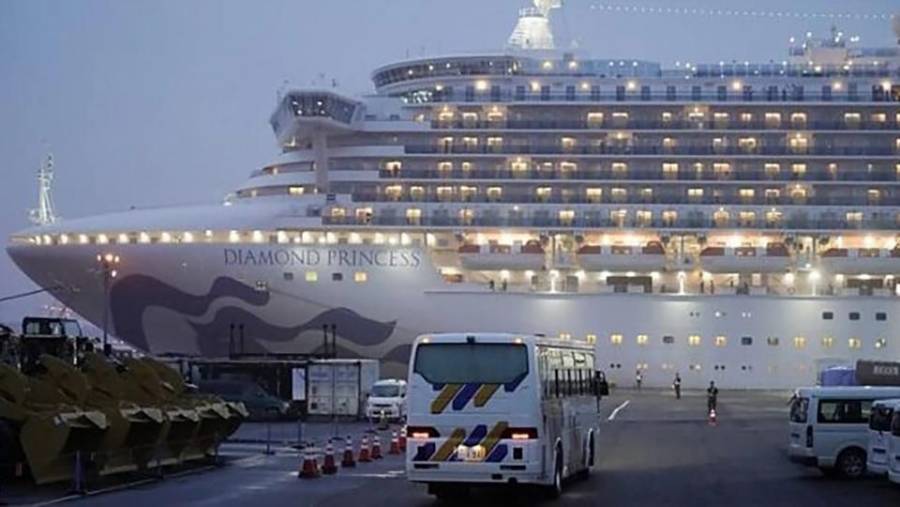 COVID-19 en 14 estadounidenses rescatados del crucero