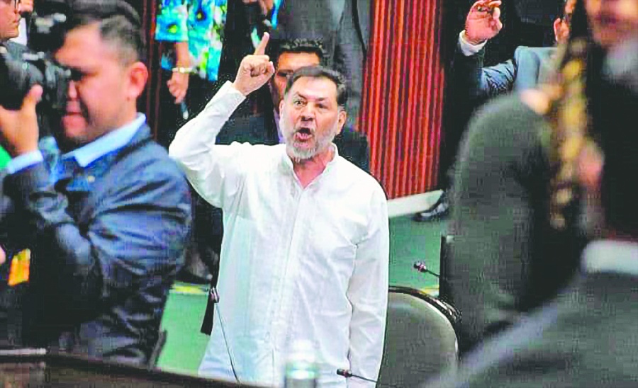 Acusan a Noroña; el diputado ve complot 