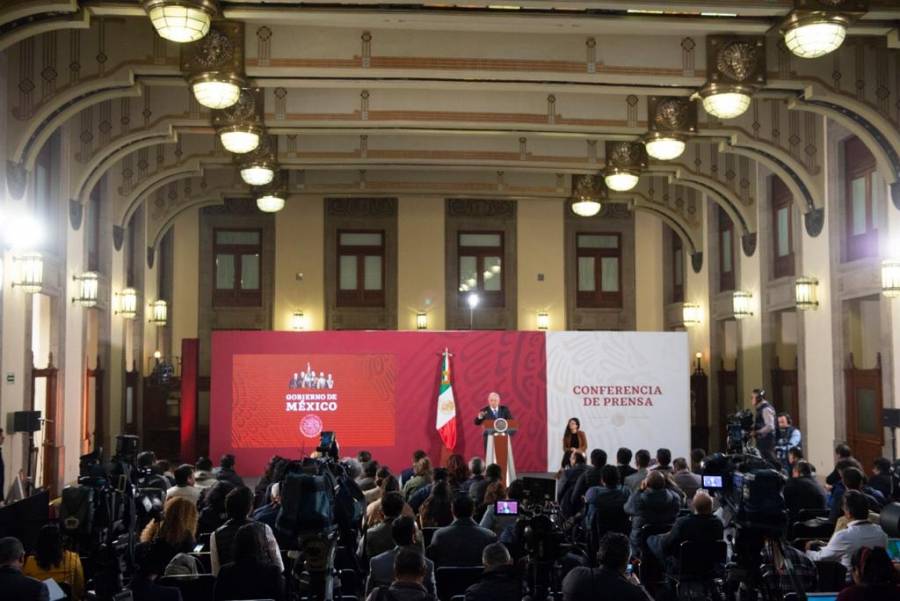 Descarta AMLO suspender mañaneras durante proceso electoral; no se dirimirán conflictos políticos en ellas