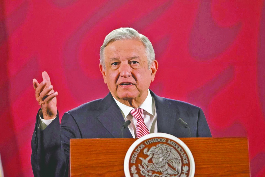 Amlo afirma que respeta postura de feministas