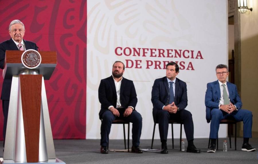 Anuncian inversi&oacute;n de mil 100 mdp de Microsoft para el desarrollo digital