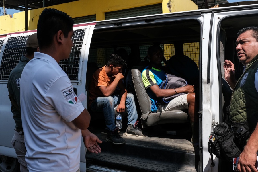 Inai pide informar sobre migrantes deportados 