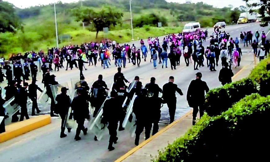 Trasladan a 2 detenidos por enfrentamiento en Chiapas 