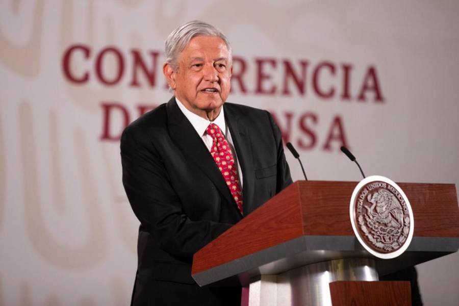 Ofrece AMLO protección a quien denuncie “moches”