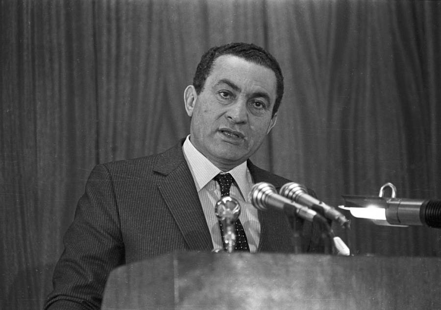 Fallece el ex presidente de Egipto Hosni Mubarak