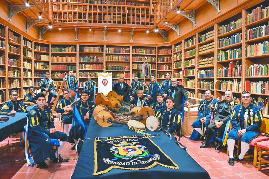 Guanajuato invade el Zócalo con música, artesanías…