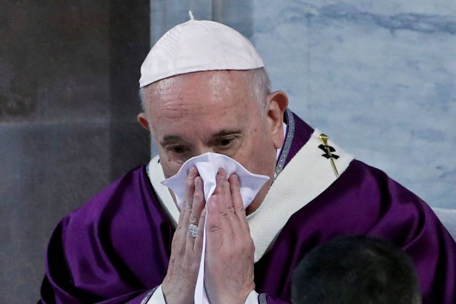 Papa cancela acto de Cuaresma por 