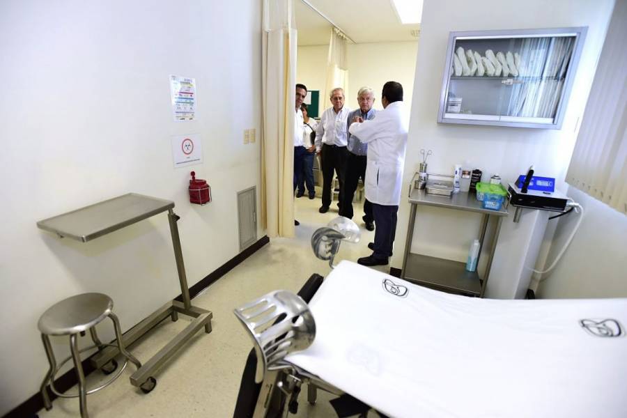 IMSS e ISSSTE preparan más de 2 mil camas por coronavirus