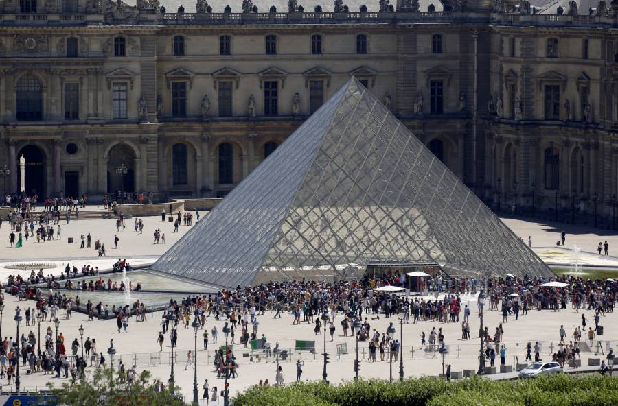Por coronavirus, anuncian cierre del Museo de Louvre