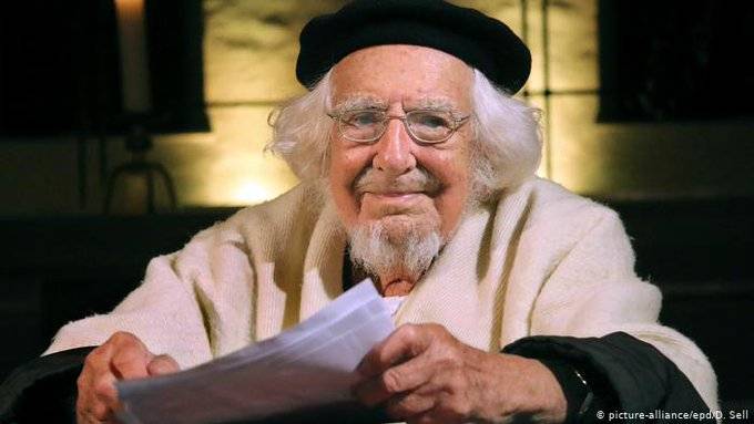 Nicaragua declara tres días de luto por la muerte de Ernesto Cardenal