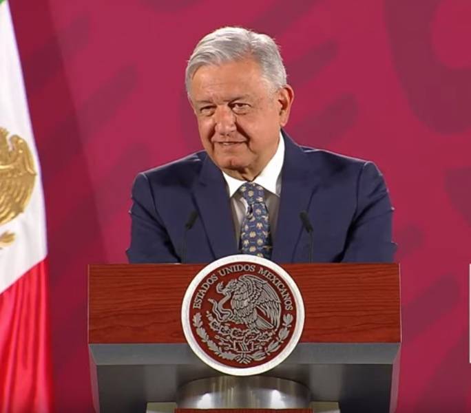 En proceso de distribución “cachitos” para sorteo de avión: AMLO