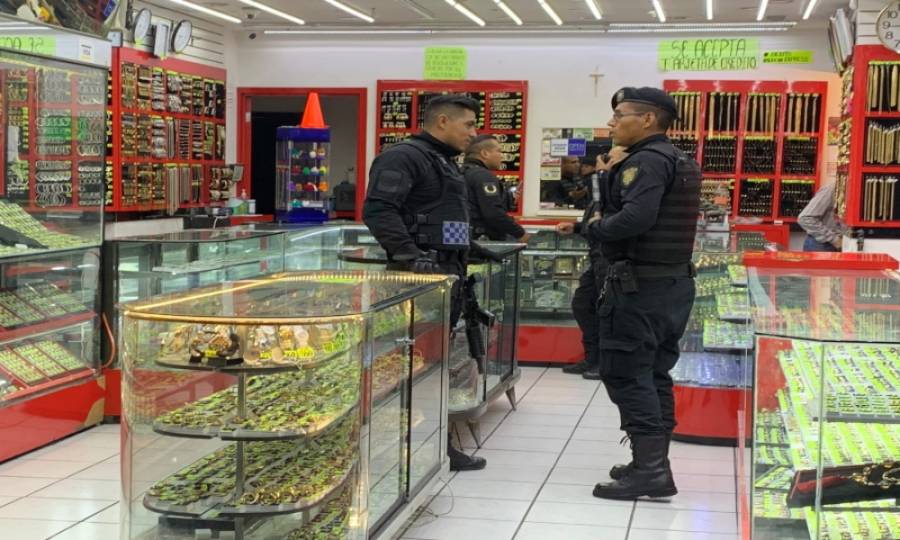 Asaltan joyería a unos metros de Palacio Nacional, en el Centro Histórico