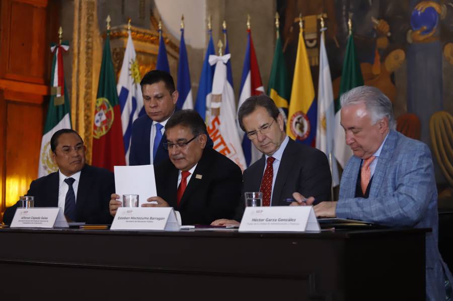 La SEP y el magisterio comparten agenda: Moctezuma Barragán