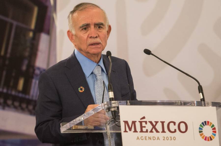 Investigar&aacute;n posible conflicto de inter&eacute;s de Alfonso Romo