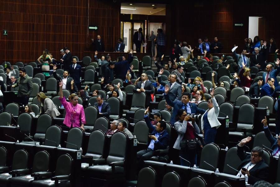462 empleados de limpieza entran a nómina de la Cámara de Diputados