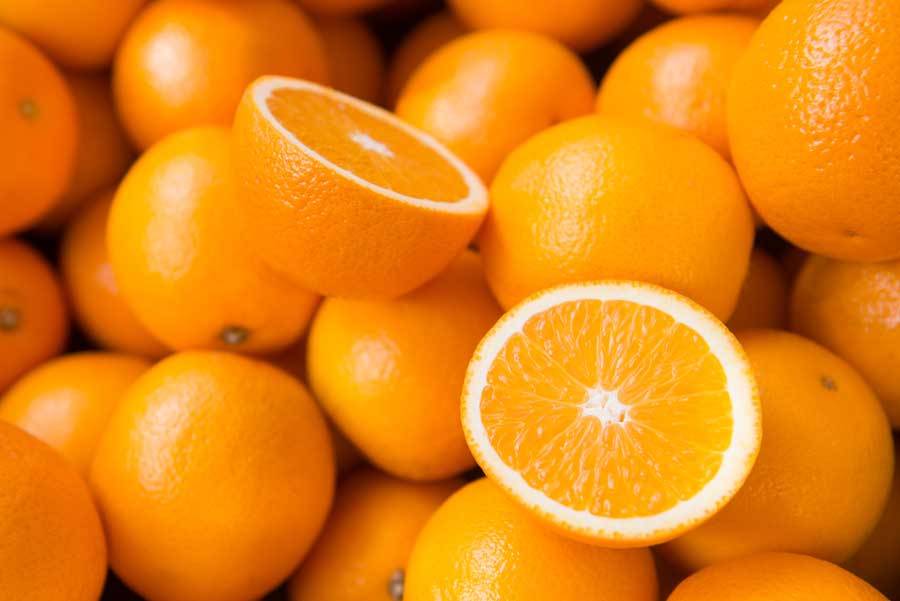 Descubren sustancia en naranja que reduciría obesidad