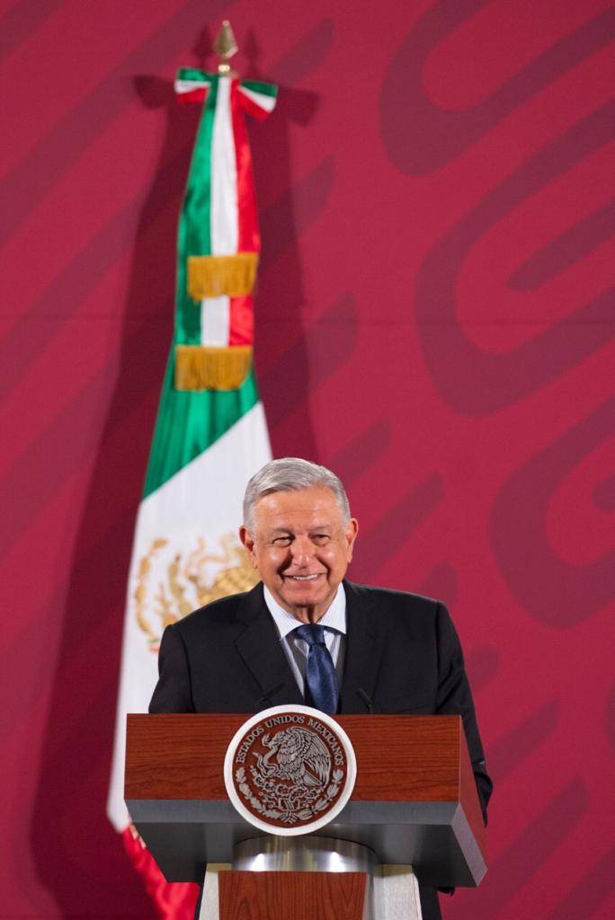 Pide AMLO se manifiesten pacíficamente en marchas por día de la mujer