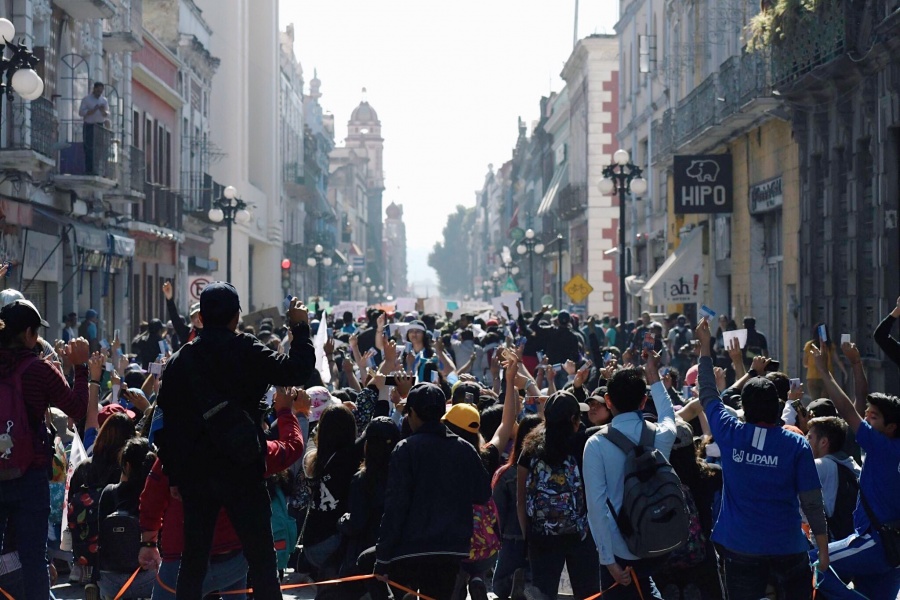 Estudiantes de Puebla se unen para exigir justicia 