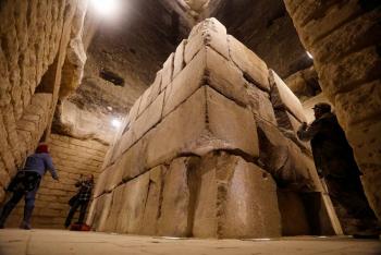 Egipto reabre su pir&aacute;mide m&aacute;s antigua tras 14 a&ntilde;os de restauraci&oacute;n