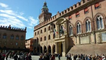 Por propagaci&oacute;n de coronavirus Italia cierra escuelas y Univesidades