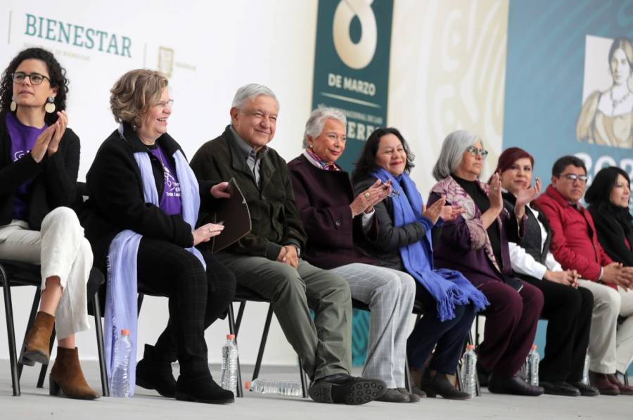 Recuerda AMLO a mujeres de la historia por su lucha por la igualdad