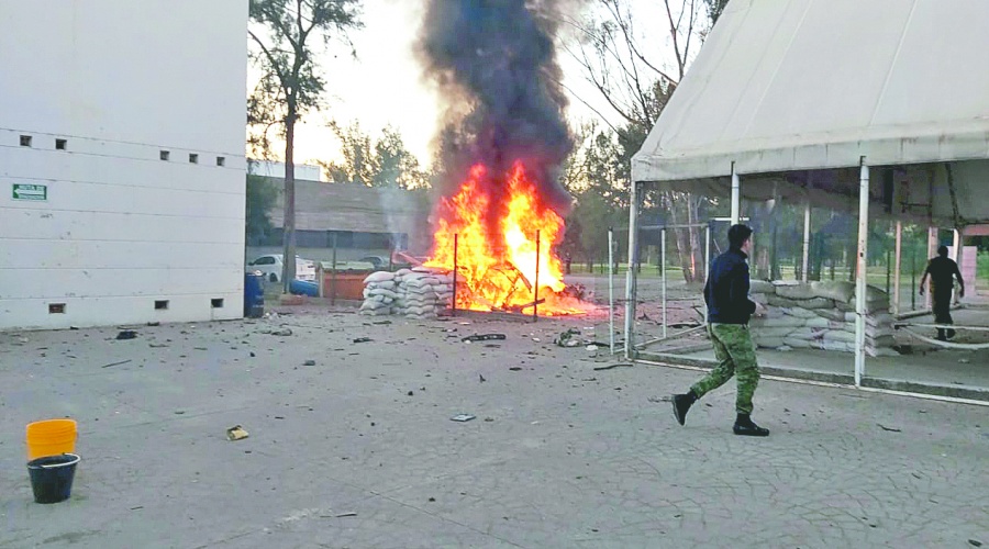Desmienten autobomba en comandancia de Celaya