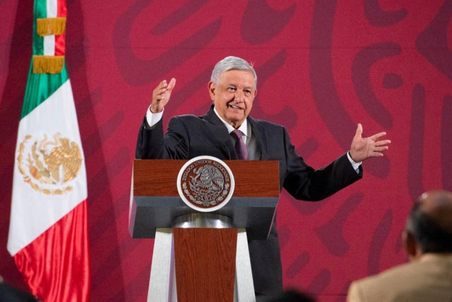 Acusa AMLO vertiente del feminismo que busca fracaso de su gobierno