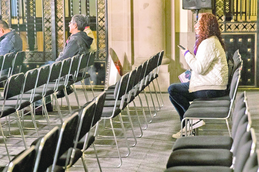 Se registra una mañanera con pocas mujeres en el Palacio