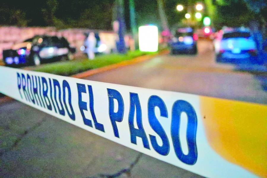 Ladrones roban y hieren a un conductor de Uber en Ecatepec; la policía los detiene