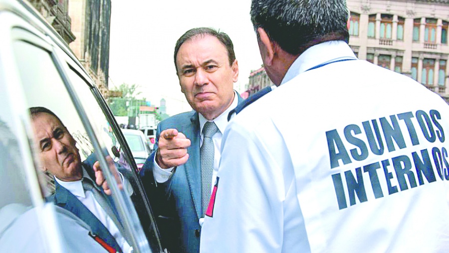 Piden renuncia a directores vinculados a García Luna