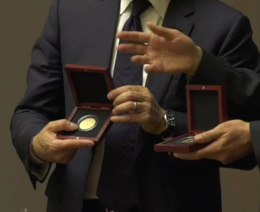 Anuncia SHCP la emisión de medallas conmemorativas, en honor a dos mujeres mexicanas
