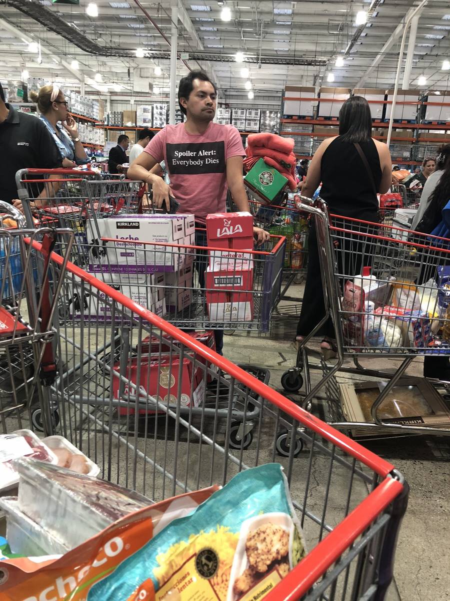 Reportan compras de pánico en Costco por coronavirus