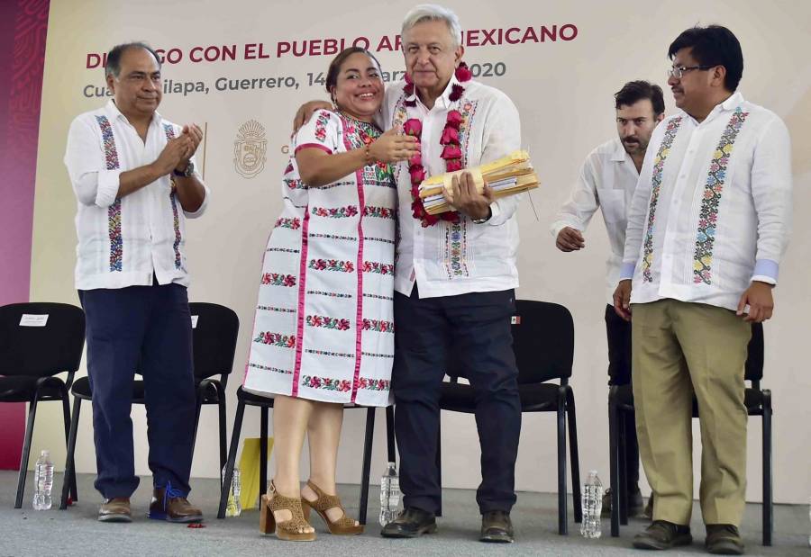 AMLO aseguró que pese adversidades, continuará trabajando para sacar a México adelante