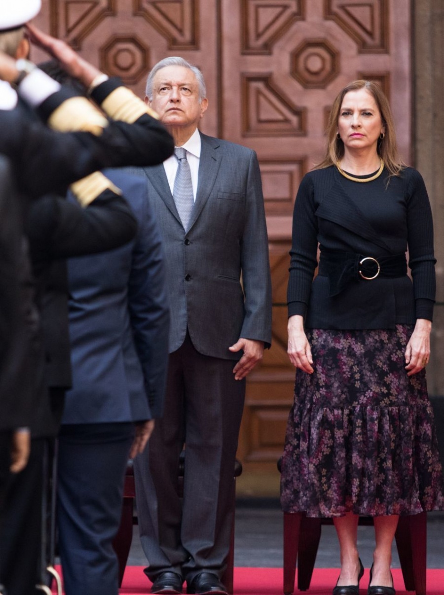 Beatriz Gutiérrez regresa a Twitter 