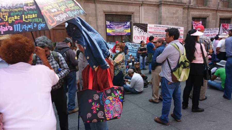 CNTE coloca plantón en el Zócalo de la CDMX