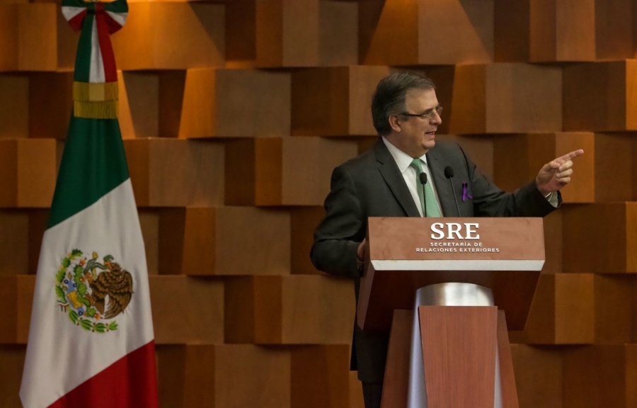 Ebrard anuncia retorno de connacionales varados