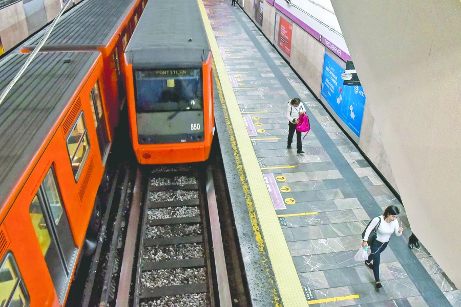 Tras choque, Metro reanuda servicio