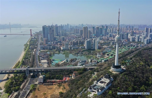 La otra cara del virus: desciende contaminación en China, Italia...