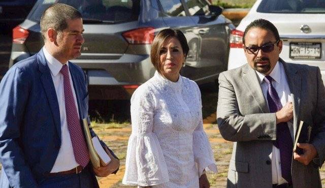 Abogados de Rosario Robles señalan irregularidades en su proceso