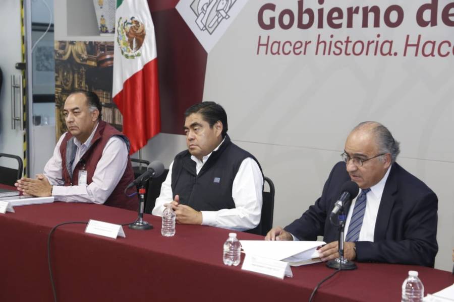 Confirman tres casos nuevos de Covid-19 en Puebla