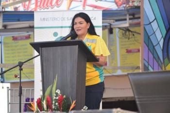 Ministra de Salud de Ecuador renuncia por coronavirus