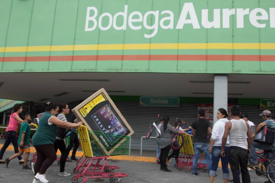 Aprovechan el Coronavirus para saquear tiendas; se organizan en grupos de redes sociales
