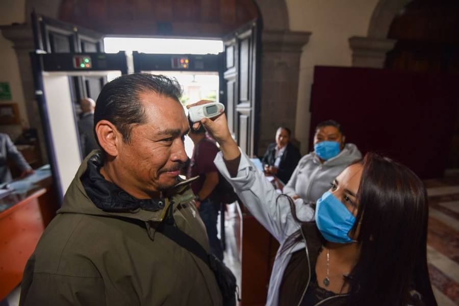 Reportan 37 casos de Covid-19 en el Estado de México