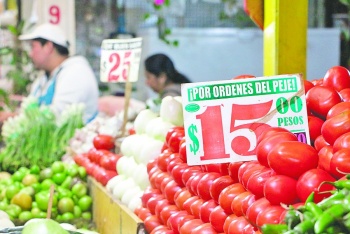 Inflaci&oacute;n sube a 3.71% en marzo: Inegi