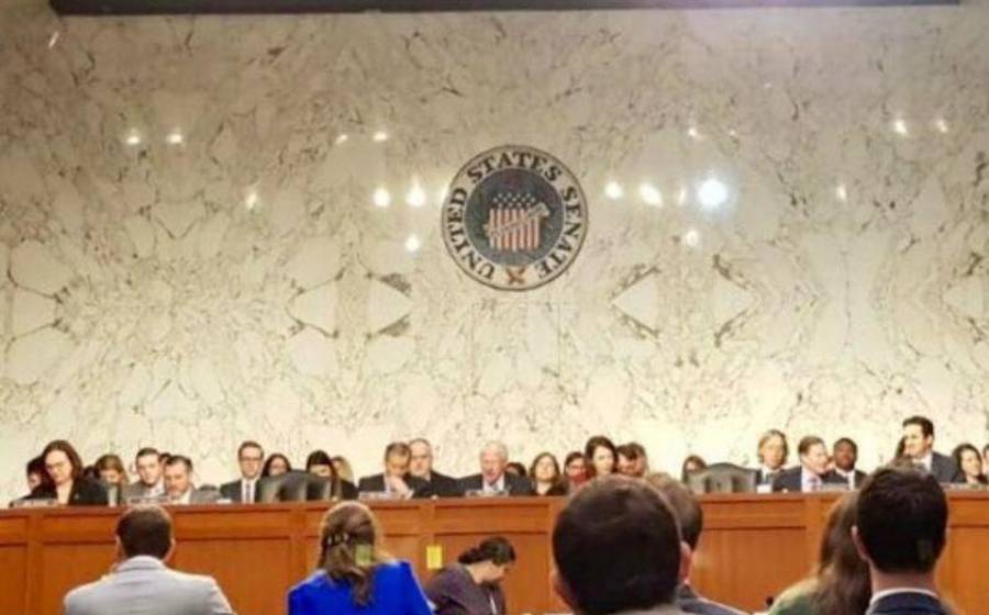 Aprueba Senado de EU paquete de rescate económico de 2 billones de dólares