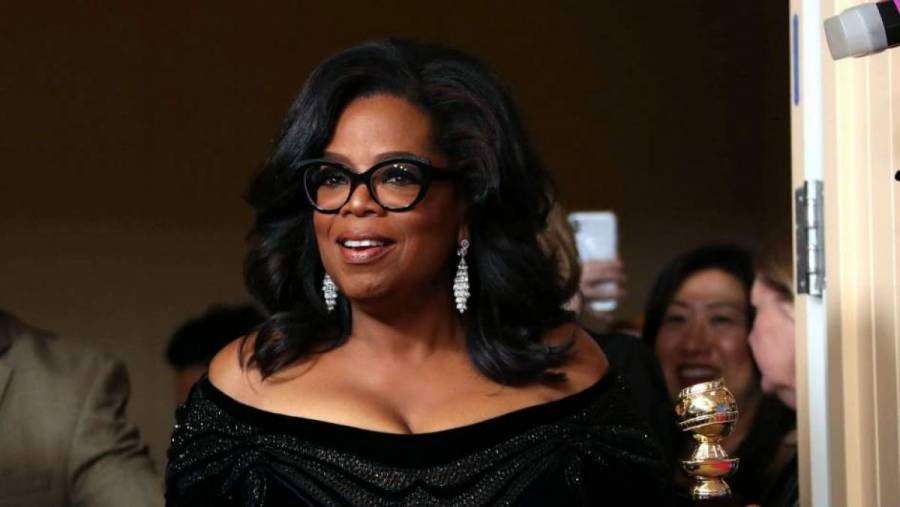 Oprah Winfrey pone sana distancia en su relación de pareja