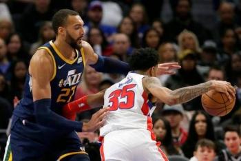 Inducen coma a camar&oacute;grafo de la NBA por COVID-19