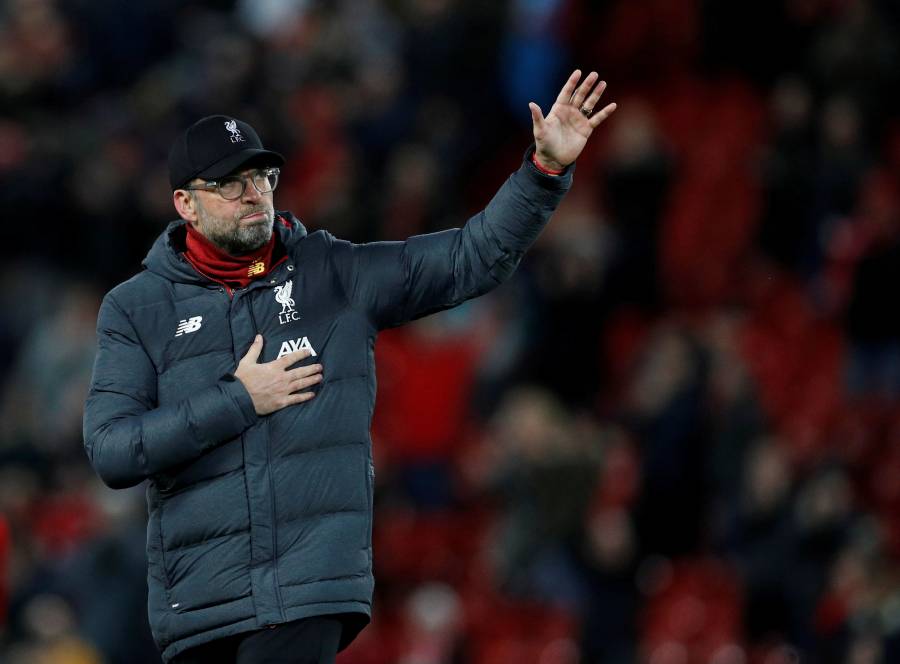 Klopp llora al ver vídeo de médicos cantando el “You’ll Never Walk Alone”